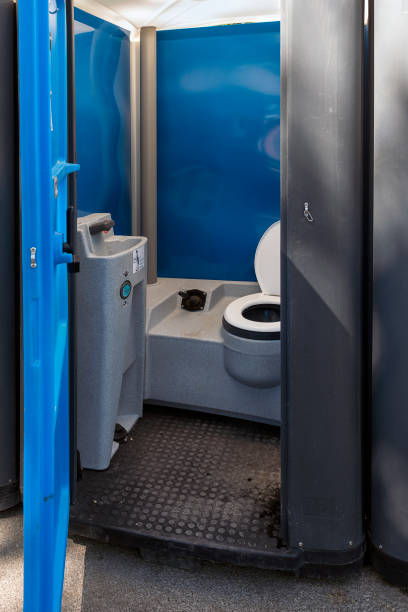 Best Portable toilet rental cost  in East Port Orchard, WA